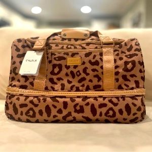 NWT Calpak Stevyn Duffel Bag - Light Leopard Print